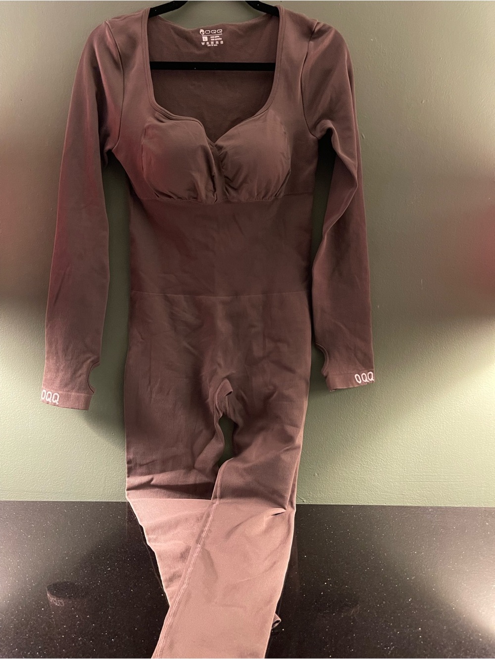 Seamless Long-Sleeve Shaping Bodysuit in Mauve